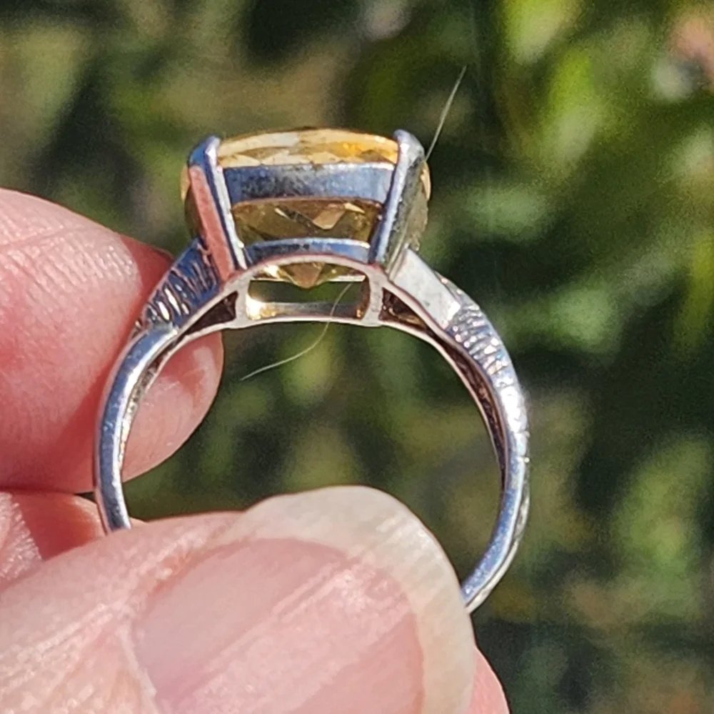 Gorgeous 6.39 ct Cetrine Ring Cushion Cut - Picture 5 of 10